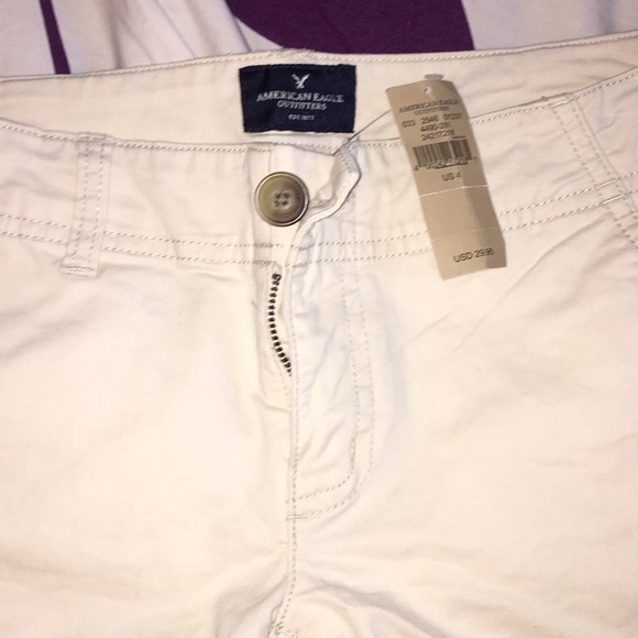 American eagle tan shortie shorts size 4 - Picture 3 of 3